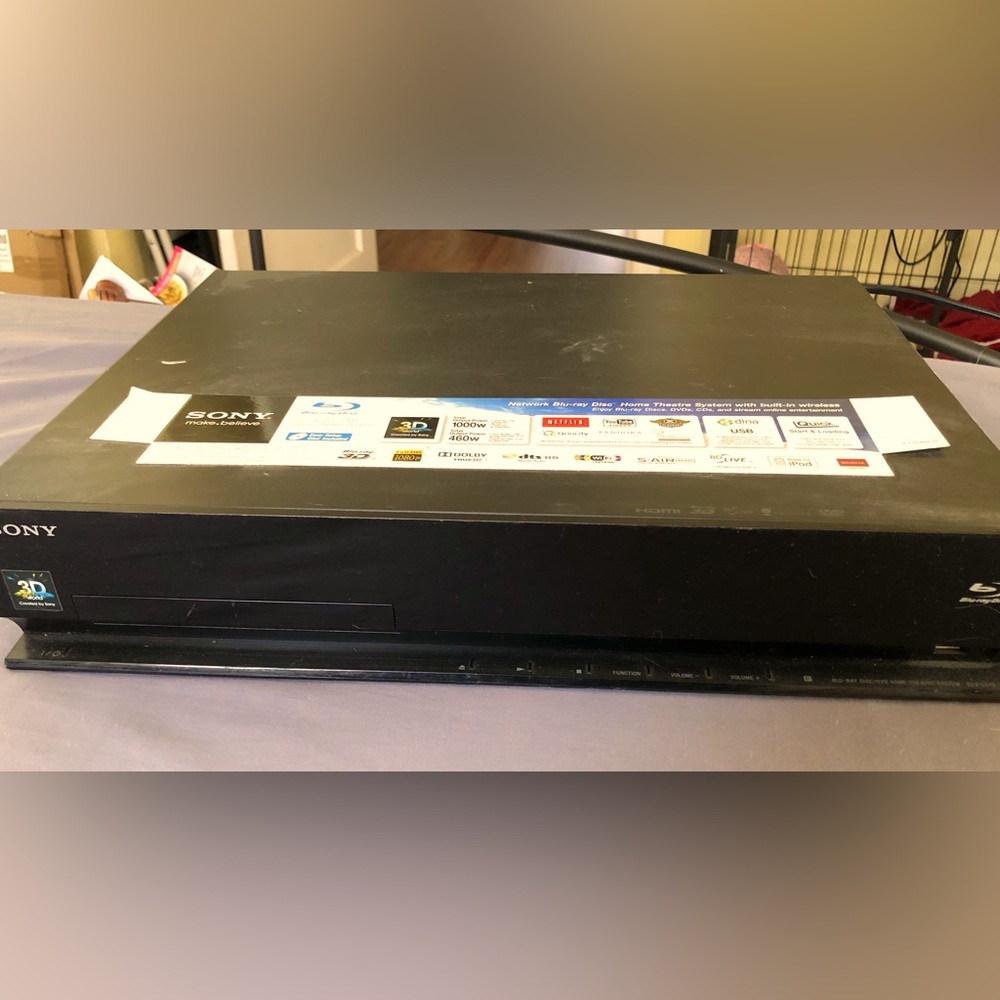Sony HBD-E570 1000 Watt 3D Blu-ray/DVD Player *No Remote* Tested ✅